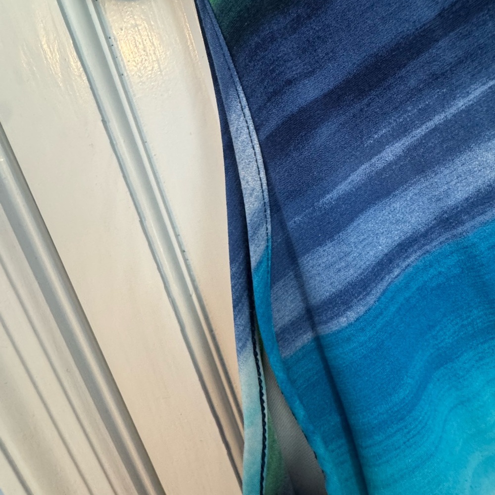 Asymmetric Dressbarn Watercolor blue green flattering Stripe Tank Top – Size L - Picture 5 of 8